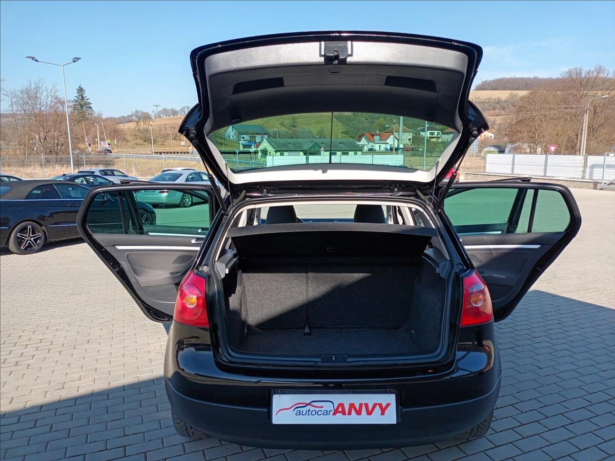 Volkswagen Golf Hatchback 1,4 l 59 kw