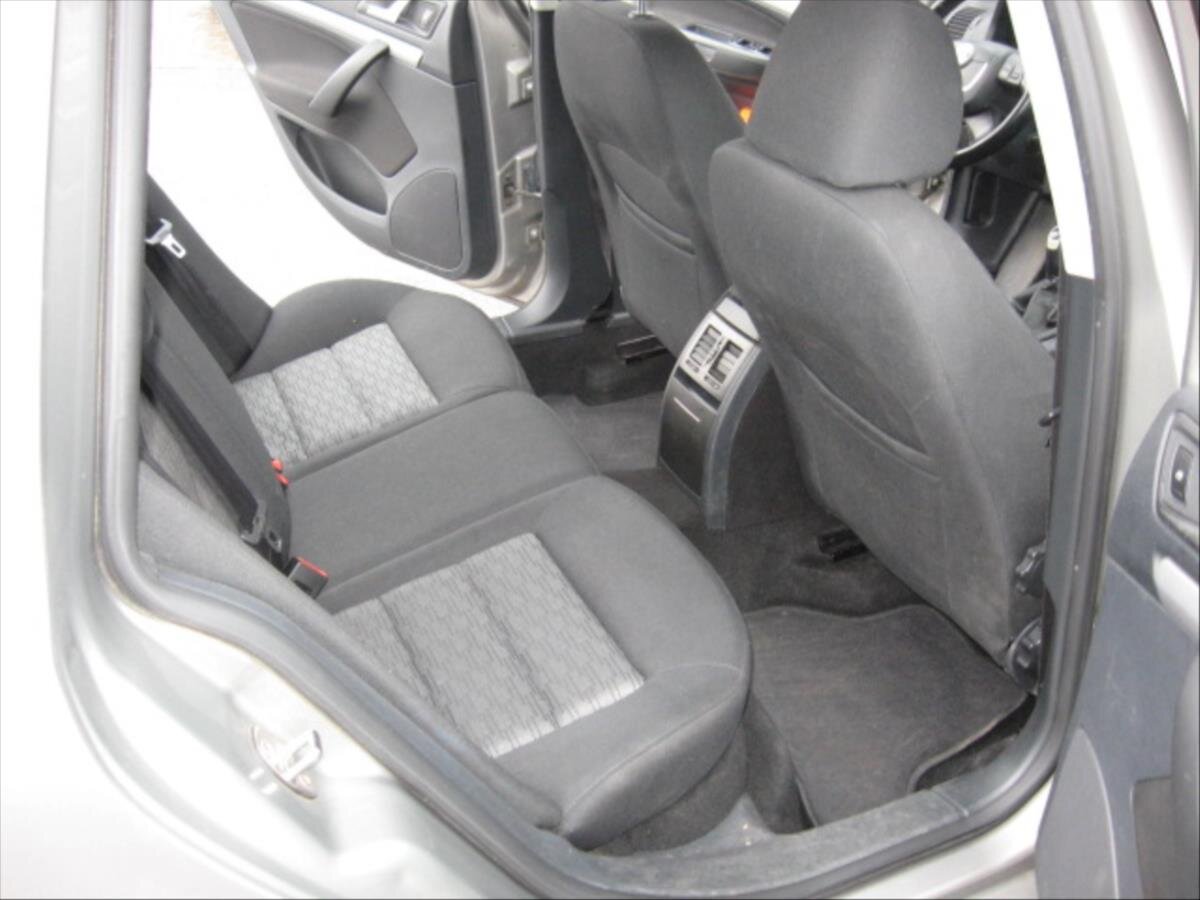 Škoda Octavia Kombi 1,6 l 77 kw