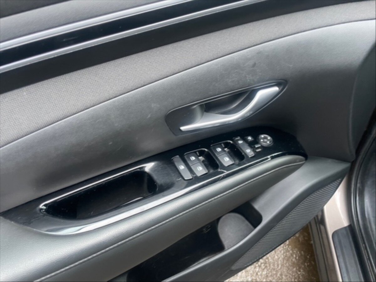 Hyundai Tucson SUV / Terénní 1,6 l 132 kw