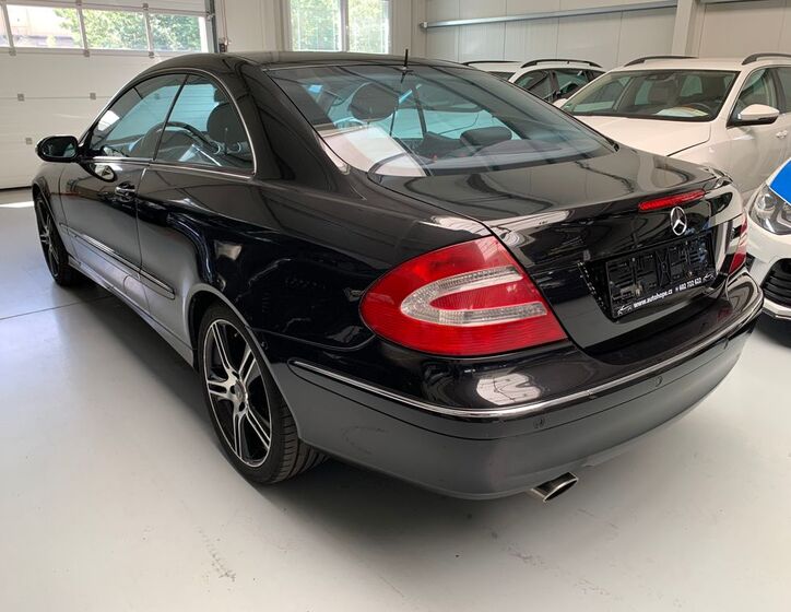 Mercedes-Benz CLK 4