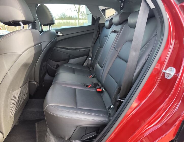 Hyundai Tucson SUV 2,0 l 136 kw