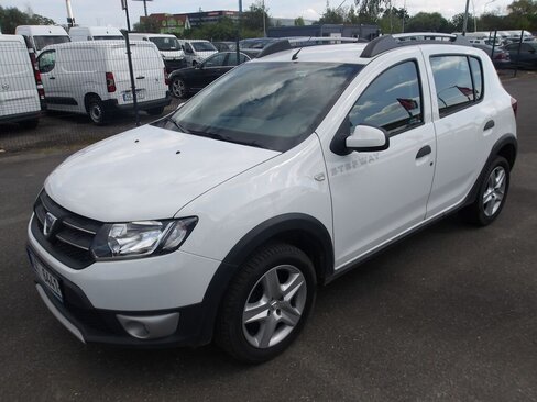 Dacia Sandero Hatchback 898,0 66 kw