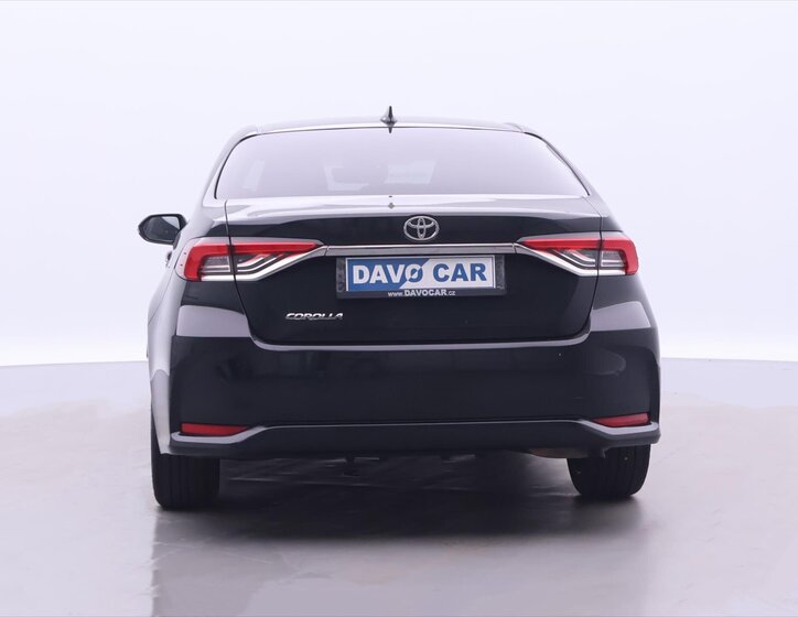 Toyota Corolla Sedan / Limuzína 1,5 l 92 kw