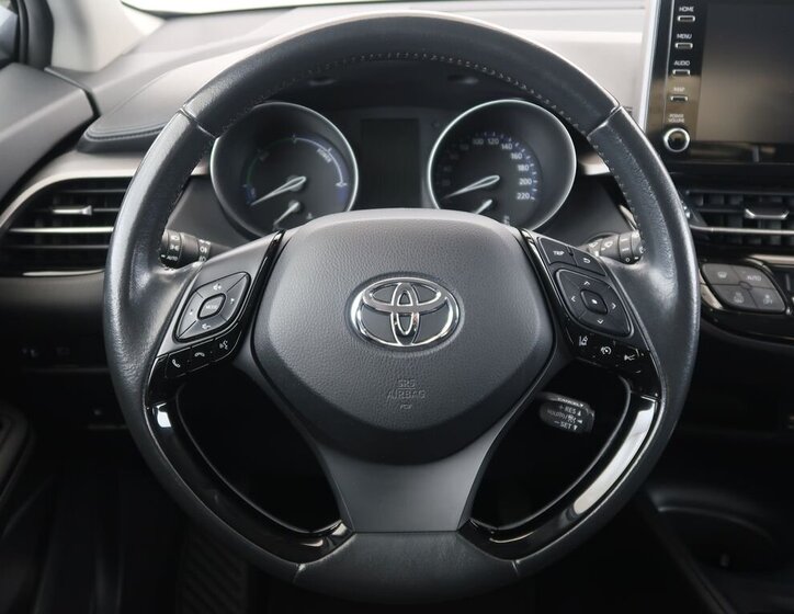 Toyota C-HR 14