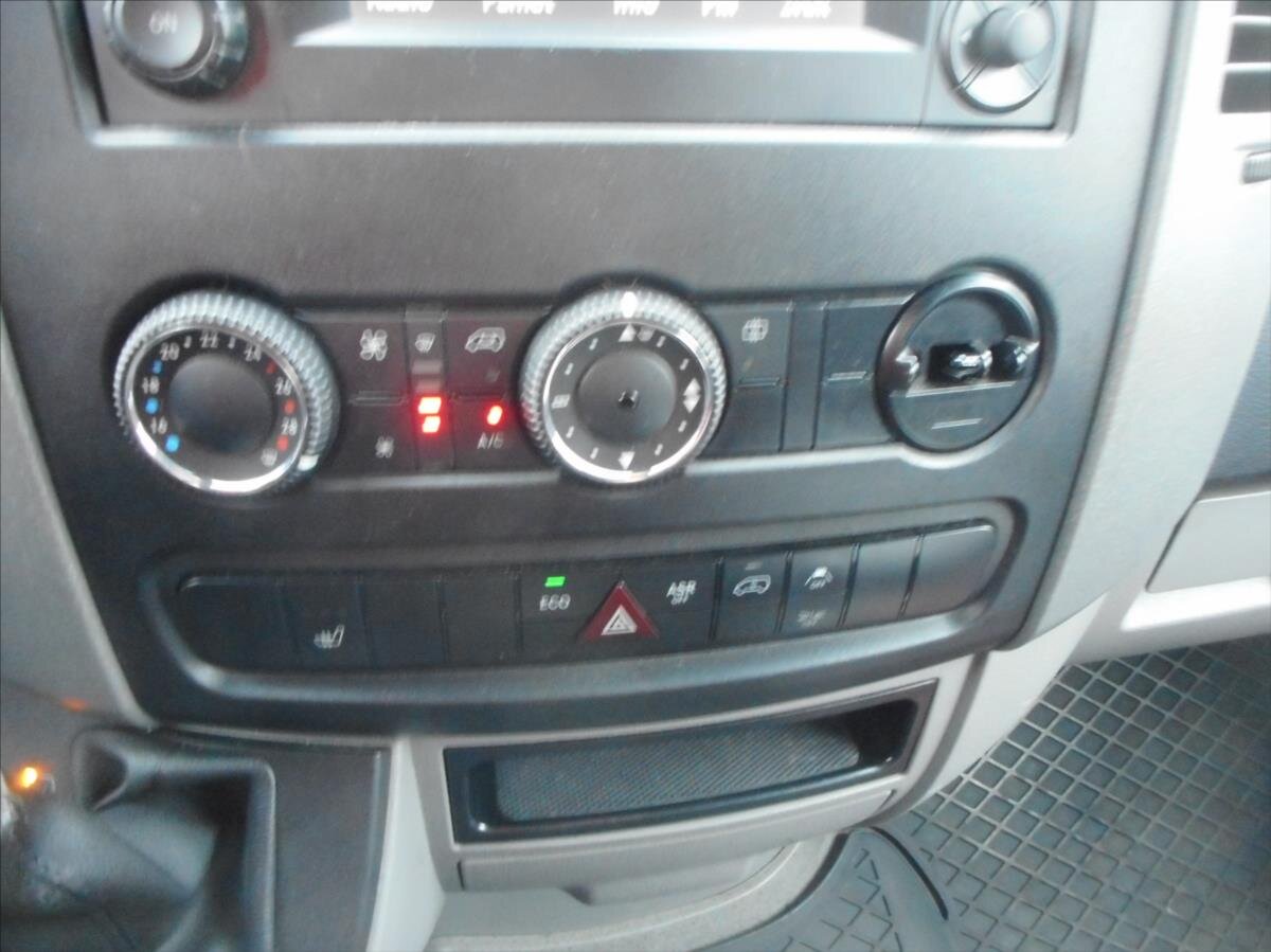 Mercedes-Benz Sprinter Skříň 2,1 l 120 kw