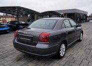 Toyota Avensis 6