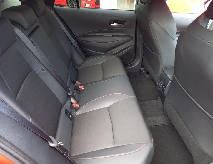 Toyota Corolla Kombi 2,0 l 144 kw