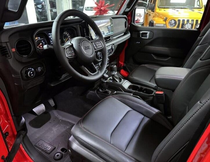 Jeep Wrangler Kombi 2,0 l 200 kw