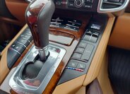 Porsche Cayenne 52