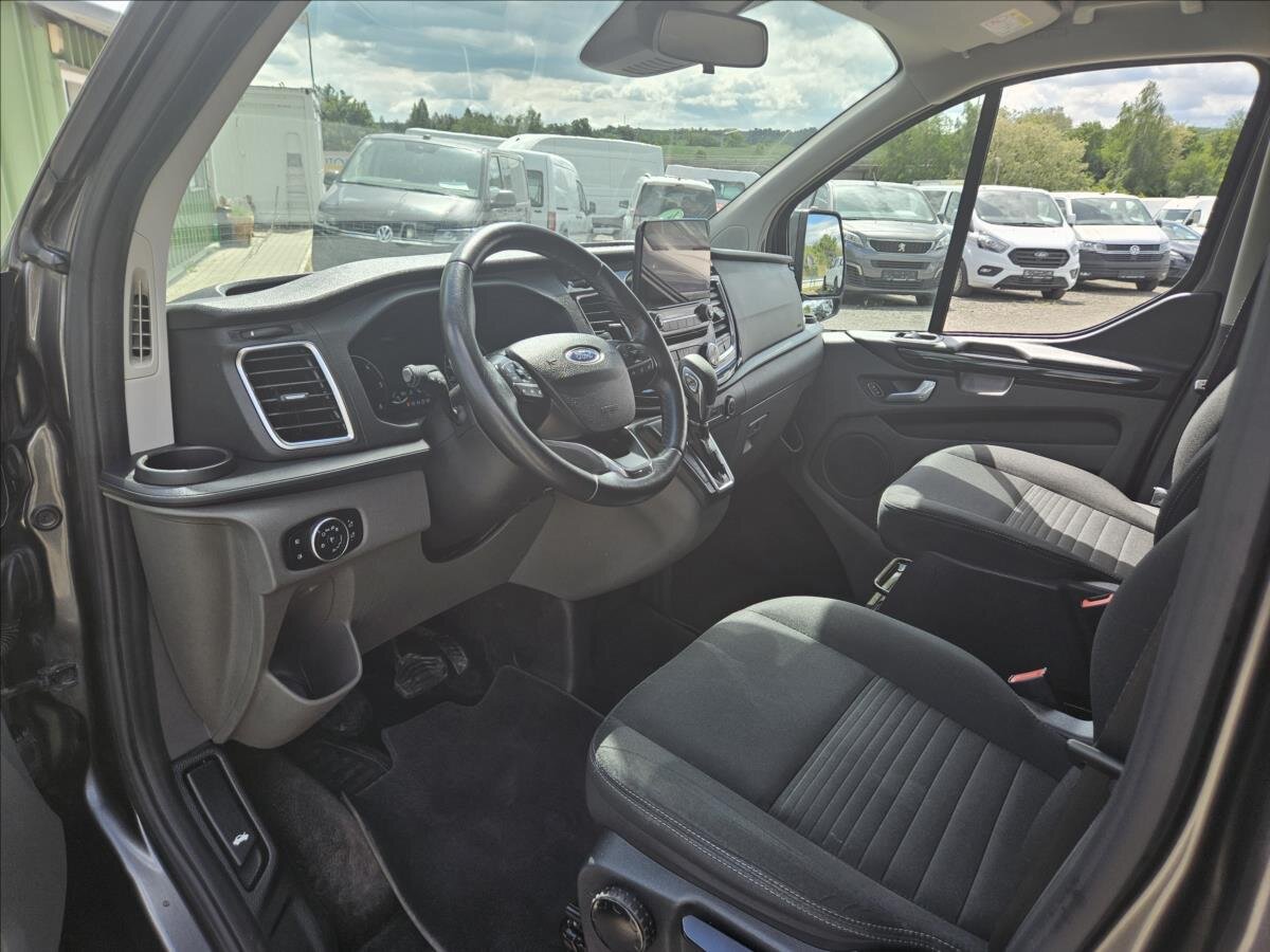 Ford Tourneo Custom