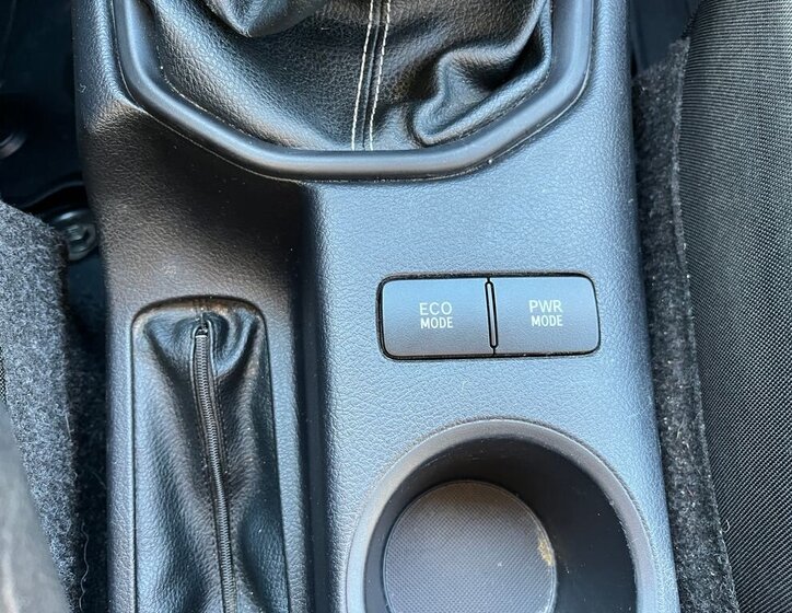 Toyota Hilux Pick-up 2,4 l 110 kw