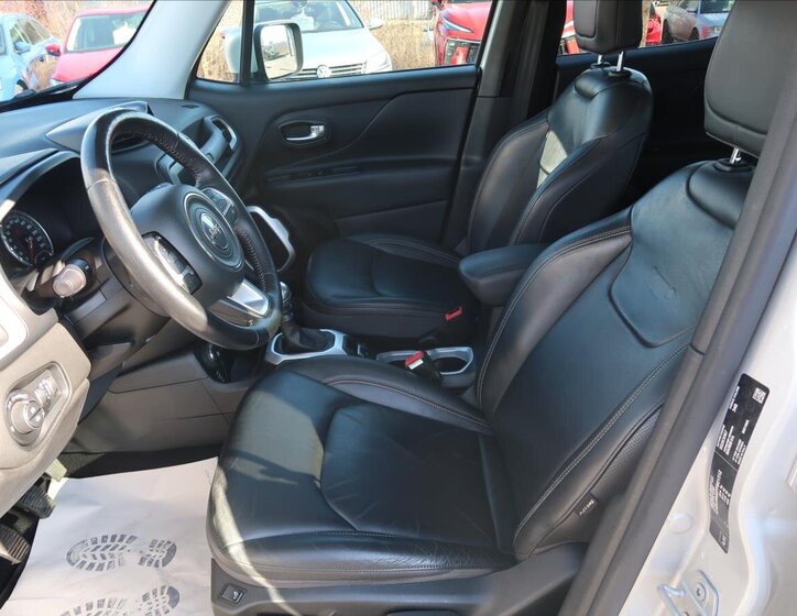 Jeep Renegade SUV 2,0 l 103 kw