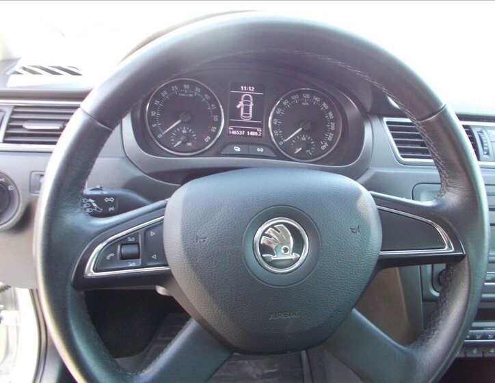 Škoda Rapid Sedan / Limuzína 1,6 l 77 kw