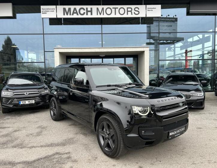 Land Rover Defender 2