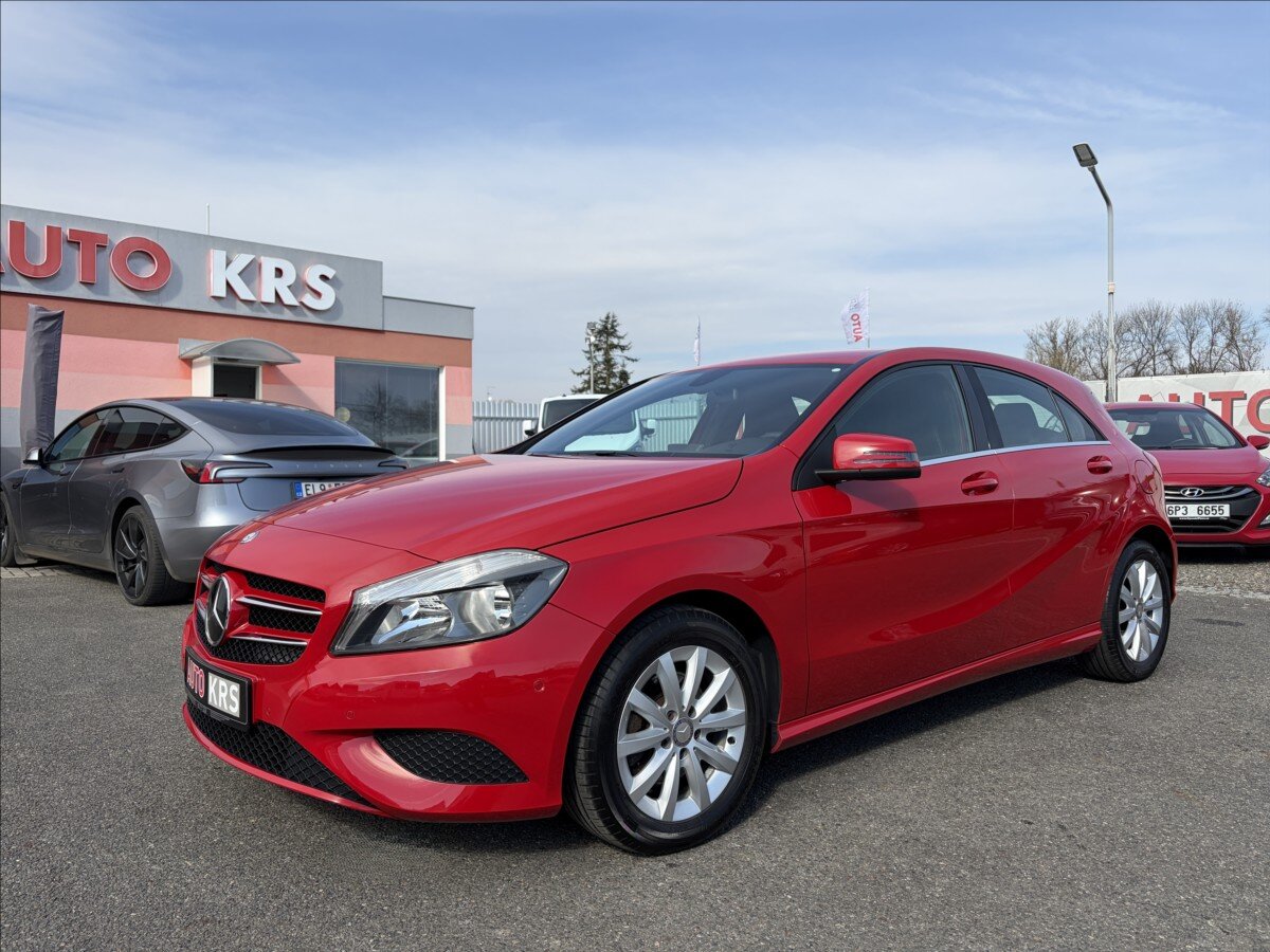 Mercedes-Benz Třídy A Hatchback 1,6 l 90 kw