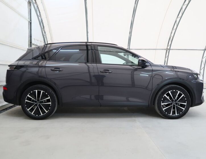 DS Automobiles DS7 Crossback 5