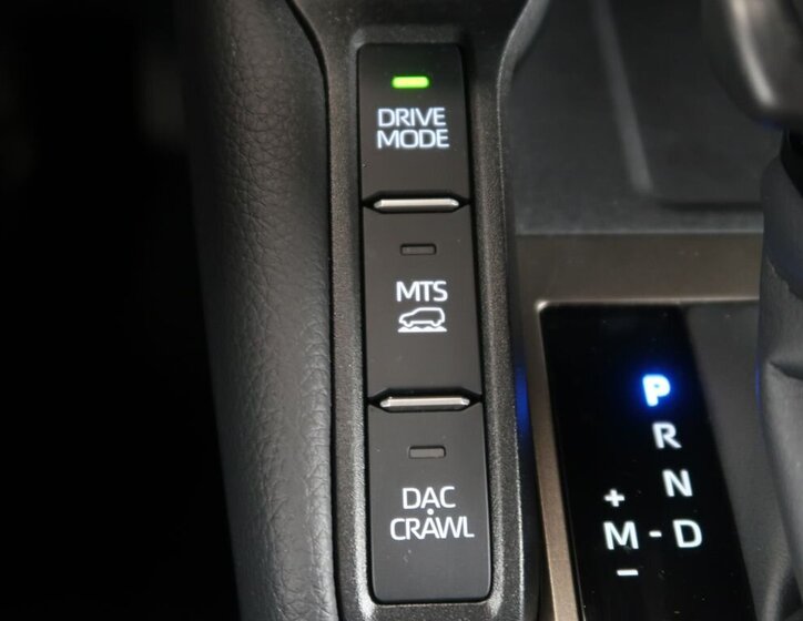 Toyota Land Cruiser SUV / Terénní 2,8 l 151 kw