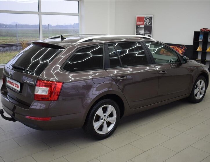 Škoda Octavia Kombi 2,0 l 110 kw