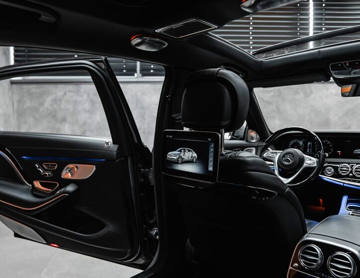 Mercedes-Benz Třídy S 33