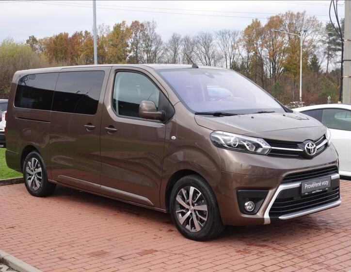 Toyota ProAce Verso 3