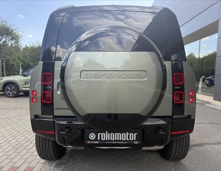 Land Rover Defender SUV 3,0 l 184 kw