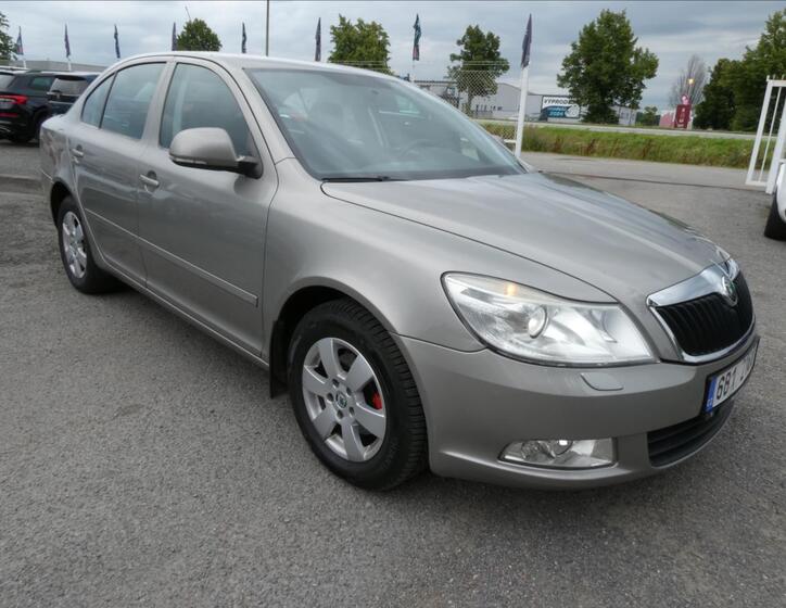 Škoda Octavia 1