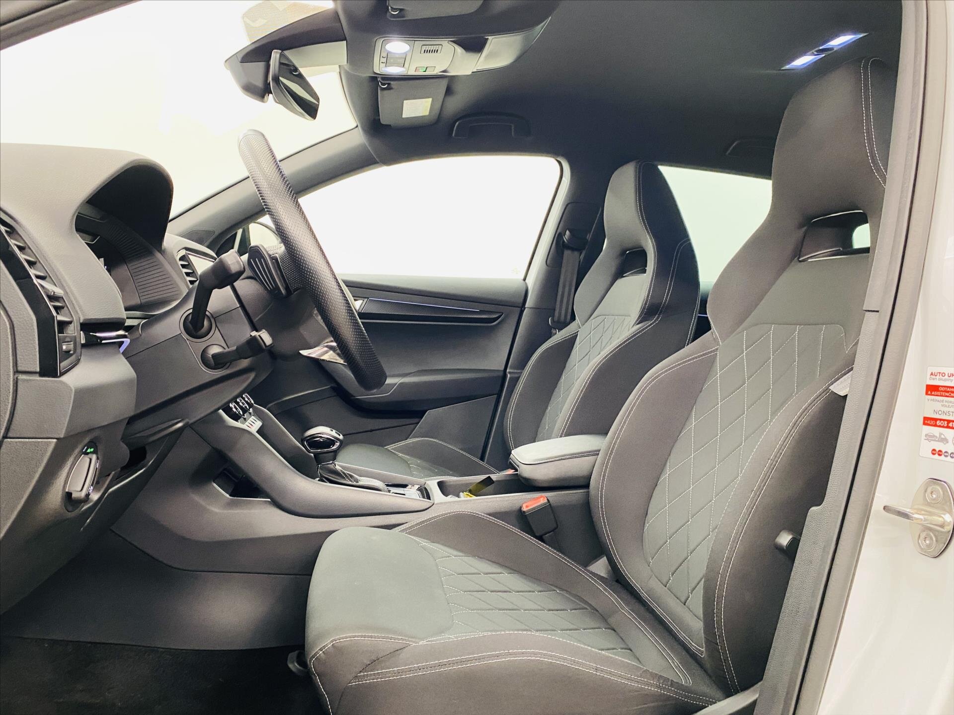 Škoda Karoq SUV / Terénní 1,5 l 110 kw