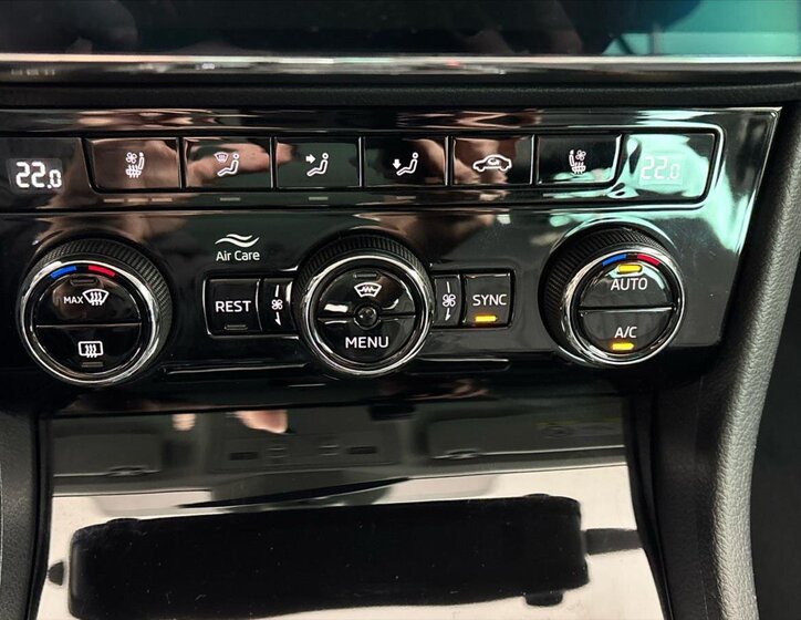 Škoda Superb Kombi 2,0 l 147 kw