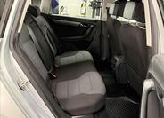 Volkswagen Passat 11