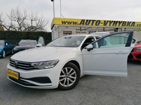 Volkswagen Passat Sedan / Limuzína 1,5 l 110 kw