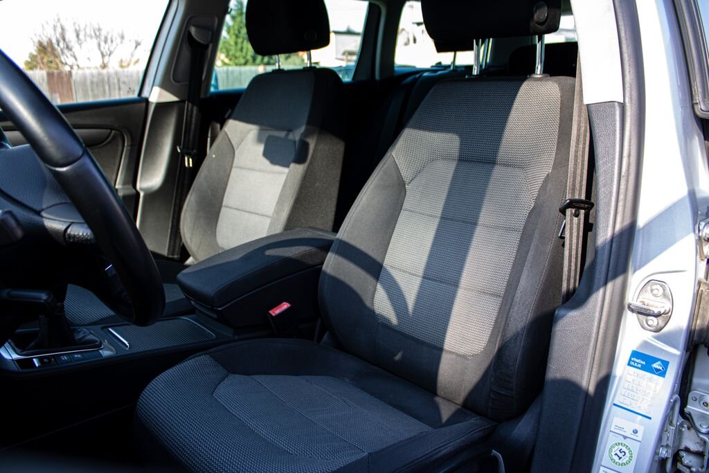 Volkswagen Passat Kombi 2,0 l 103 kw