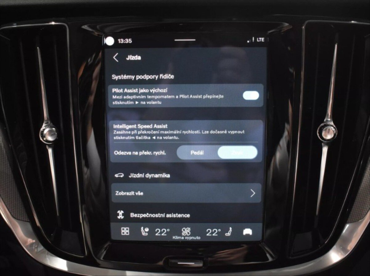 Volvo V60 Kombi 2,0 l 145 kw