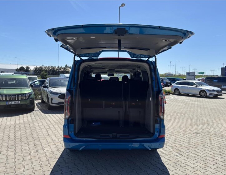 Ford Tourneo Custom Kombi 2,5 l 171 kw