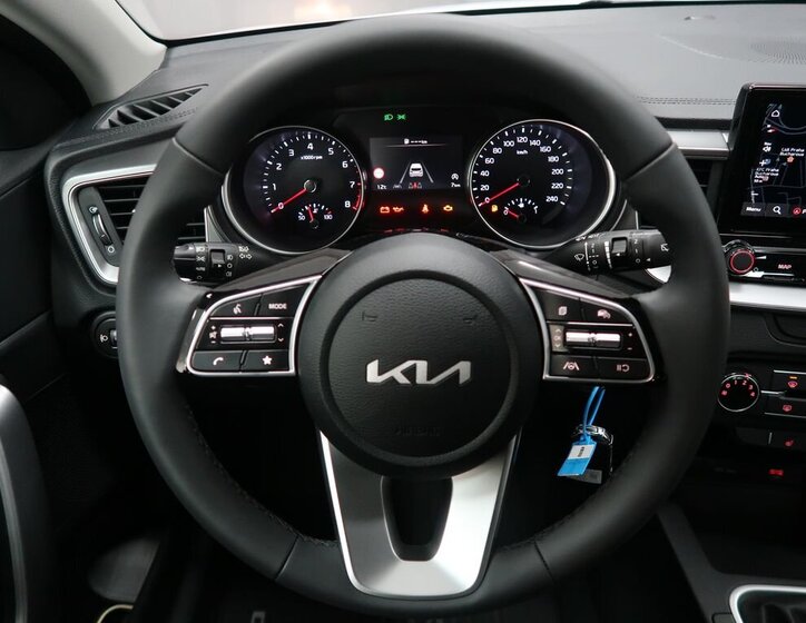 KIA Ceed 12