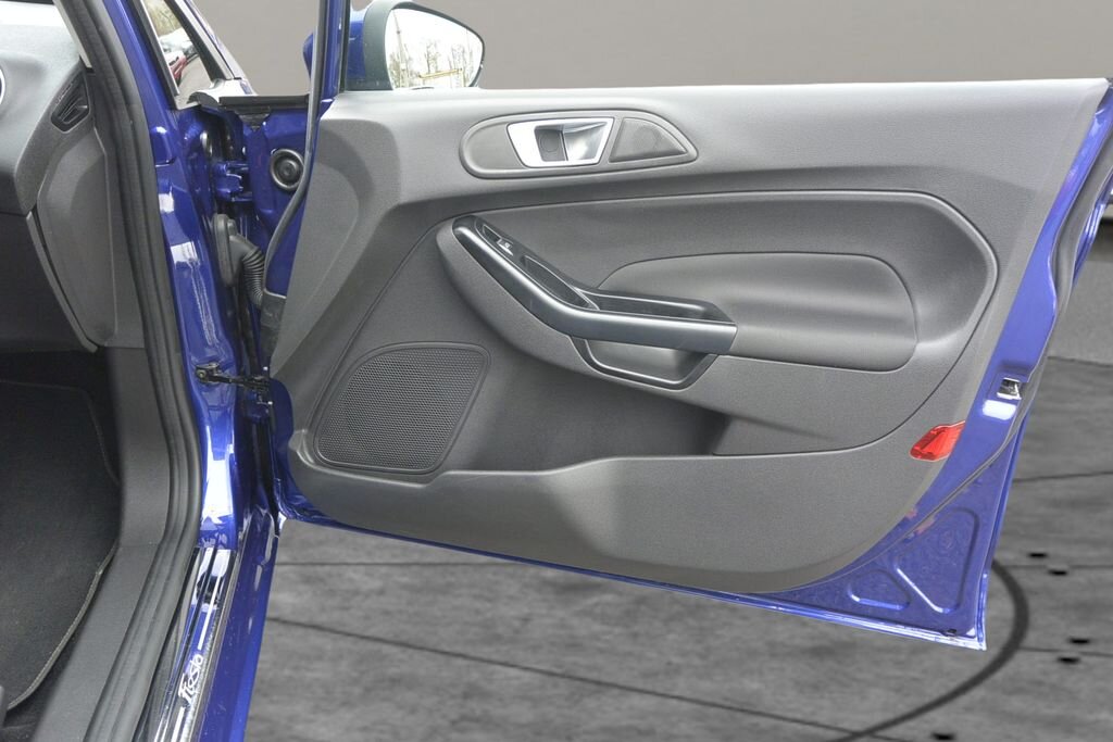 Ford Fiesta Hatchback 998,0 74 kw