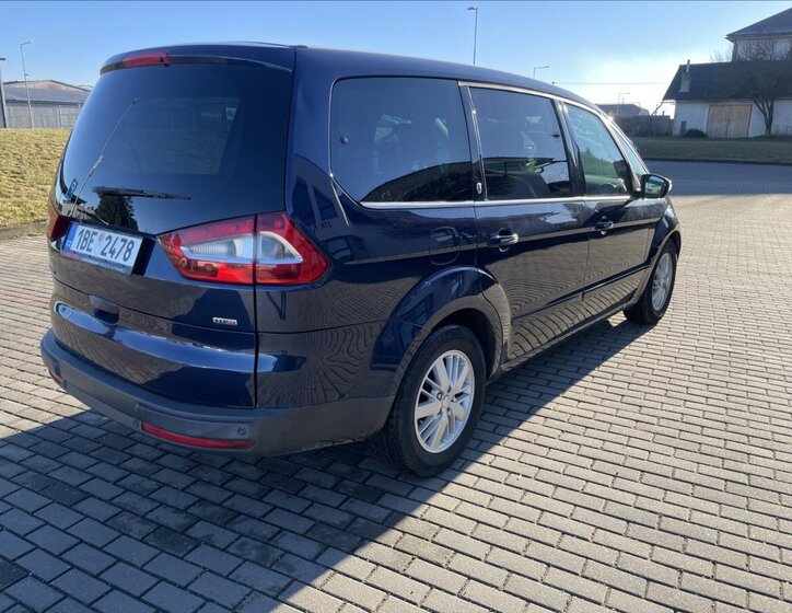 Ford Galaxy 5