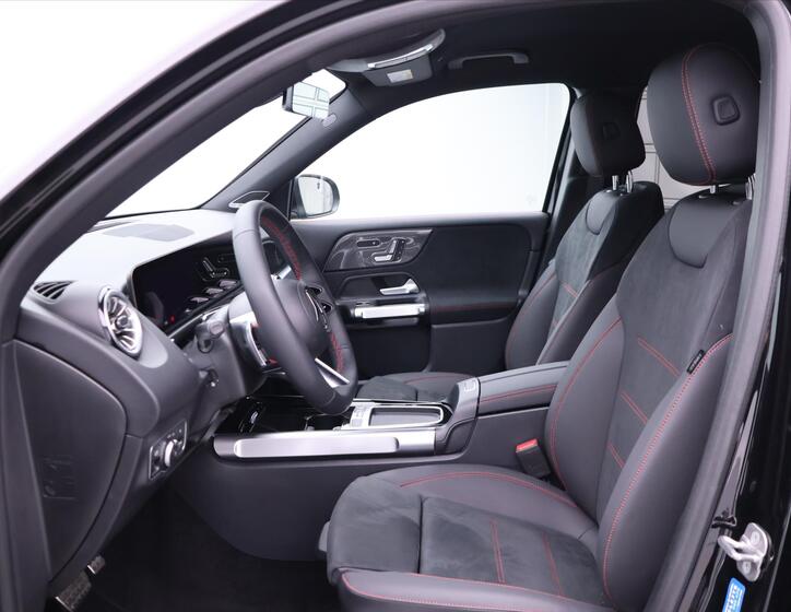 Mercedes-Benz GLB 46