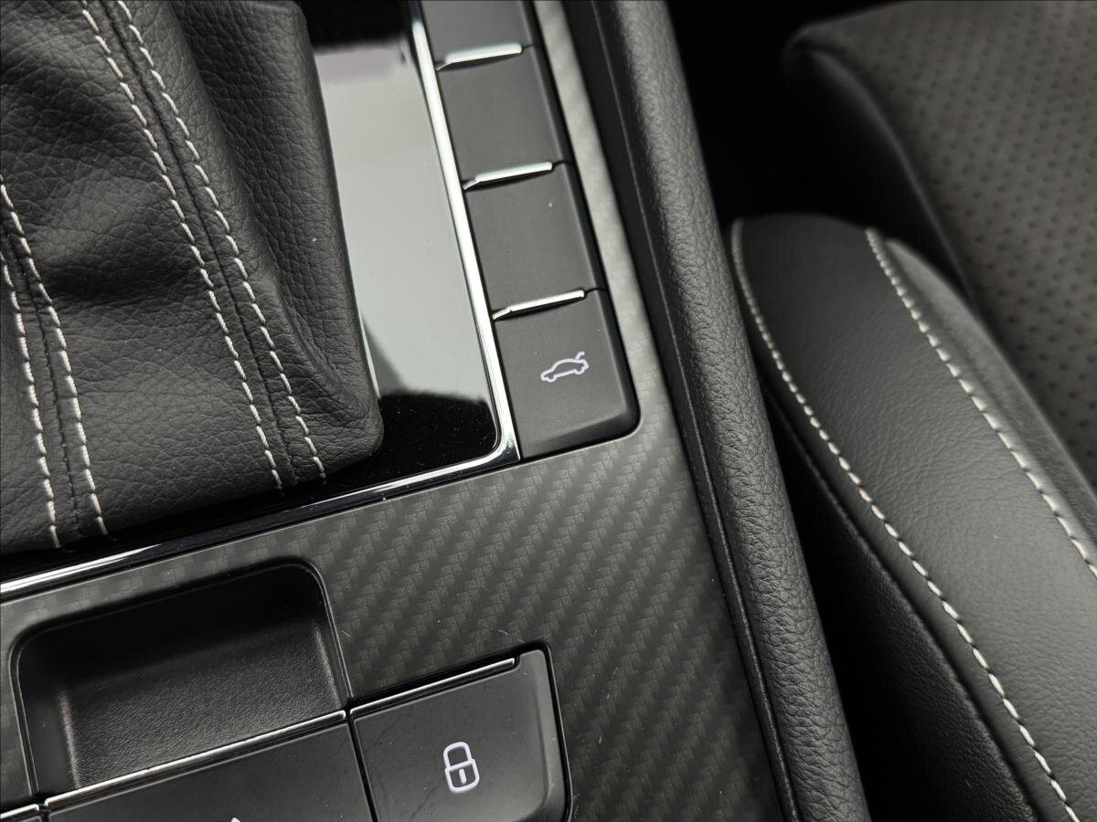 Škoda Superb Kombi 2,0 l 140 kw