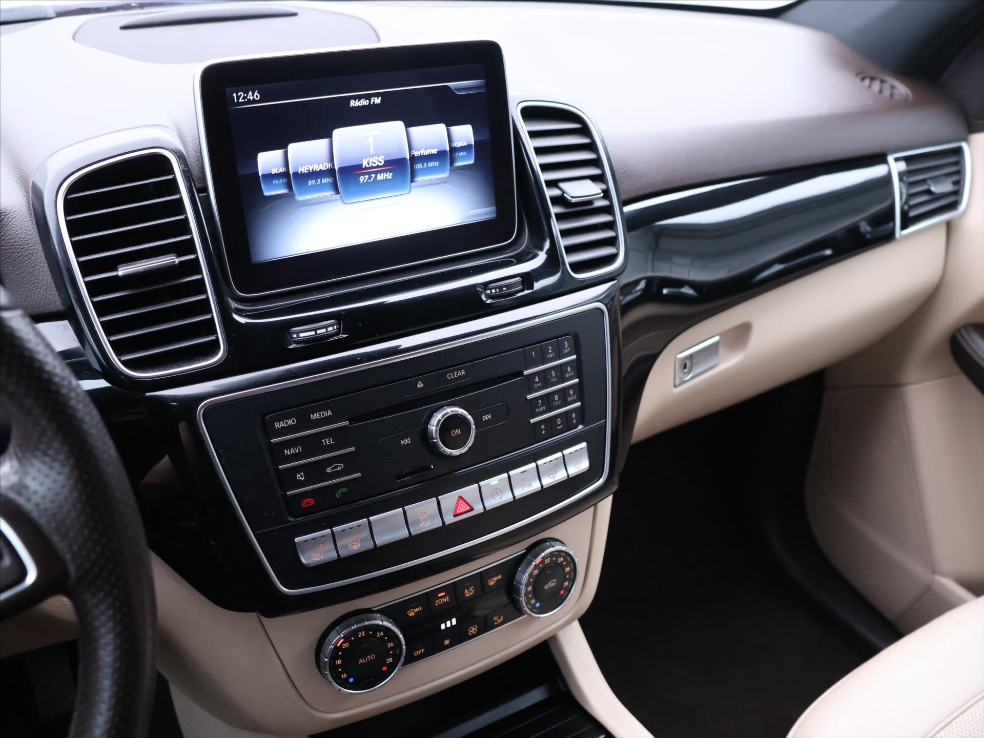 Mercedes-Benz GLE SUV / Terénní 3,0 l 190 kw