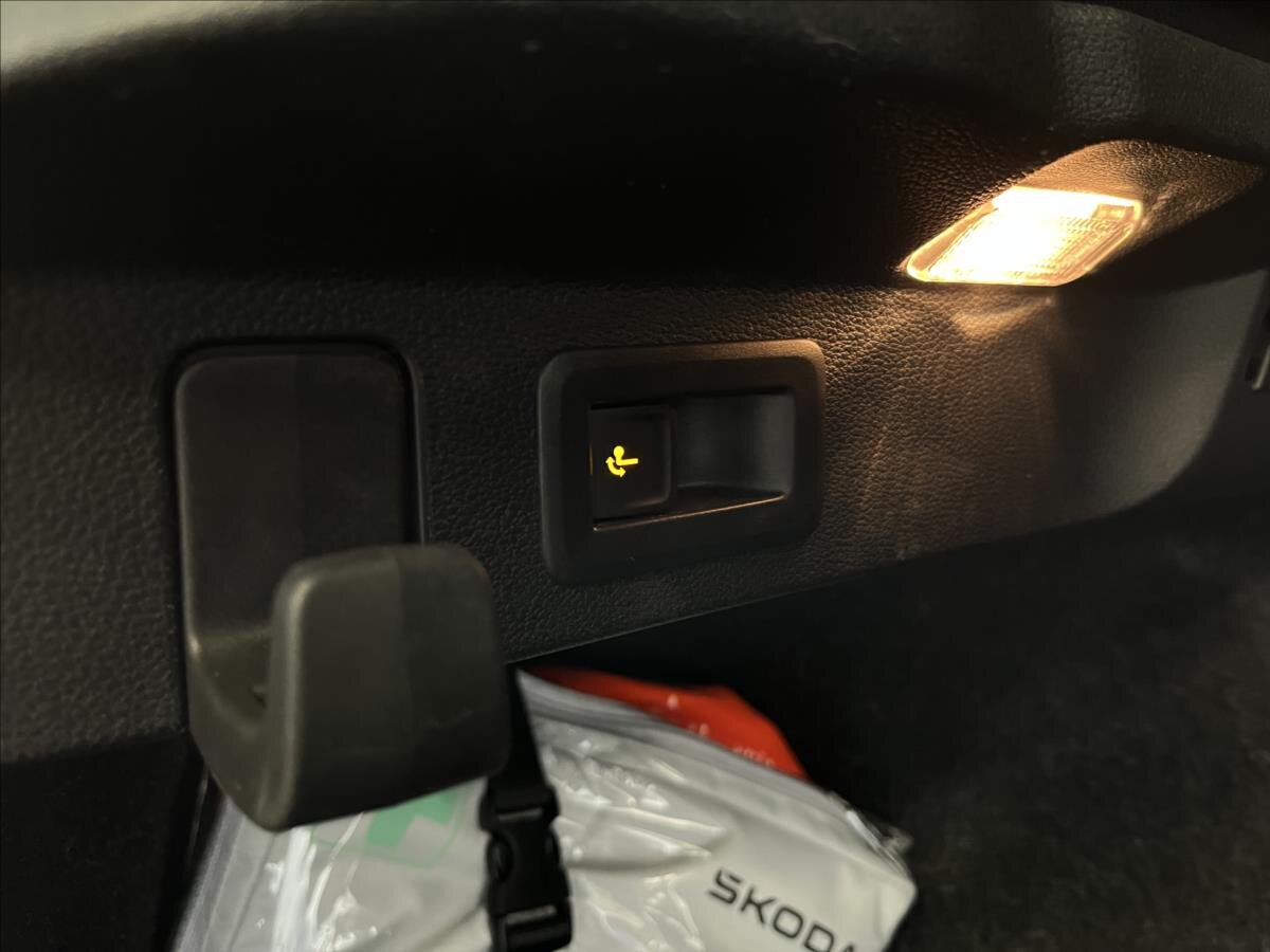 Škoda Scala Hatchback 999,0 85 kw