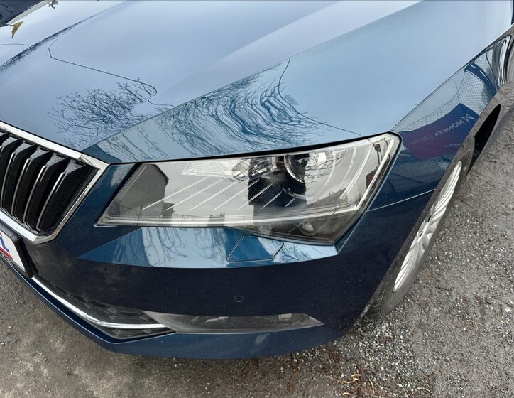 Škoda Superb Kombi 2,0 l 110 kw