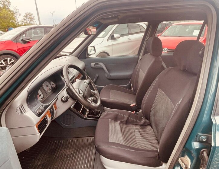 Škoda Felicia Hatchback 1,9 l 47 kw