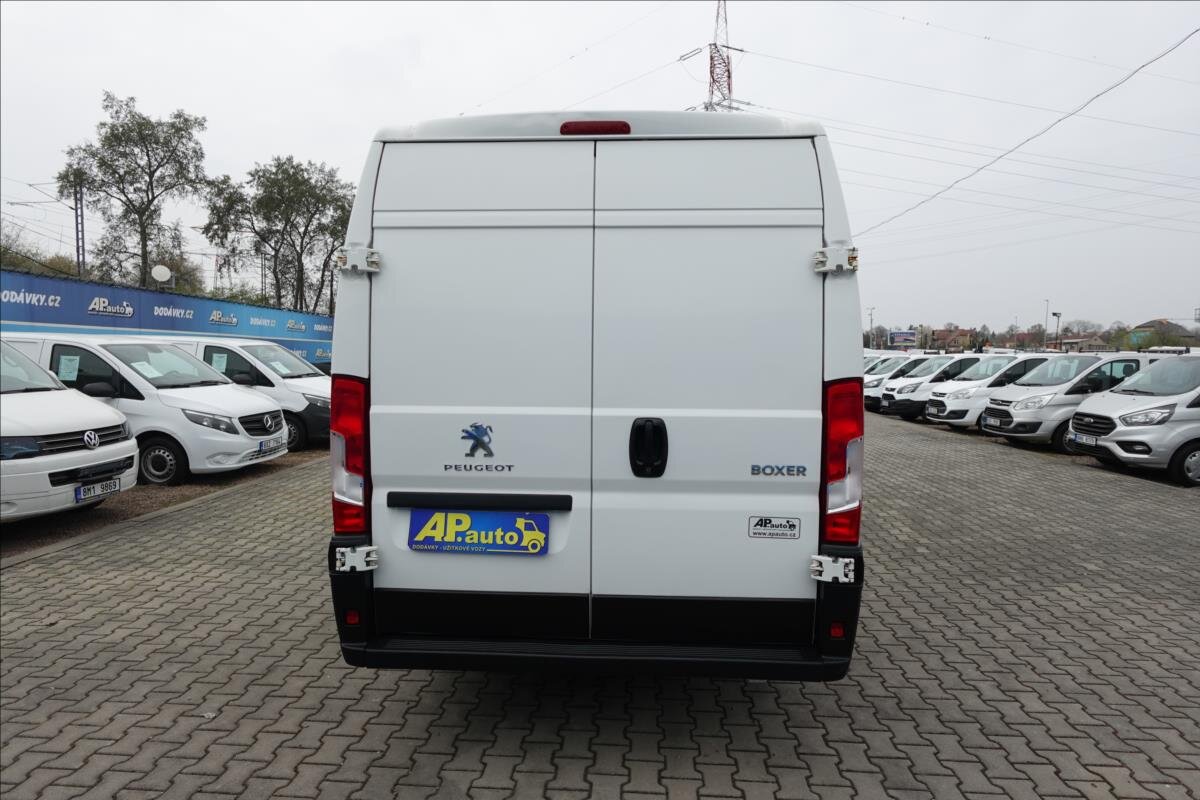 Peugeot Boxer Ostatní 2,2 l 121 kw