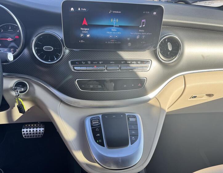 Mercedes-Benz Třídy V 15