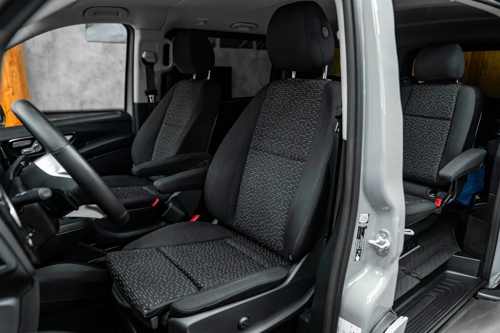 Mercedes-Benz Vito VAN / Minibus 2,0 l 174 kw