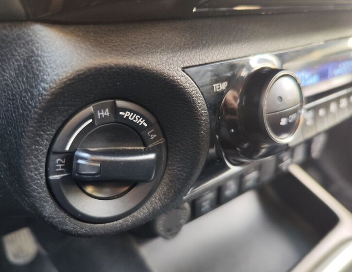 Toyota Hilux Pick-up 2,8 l 150 kw