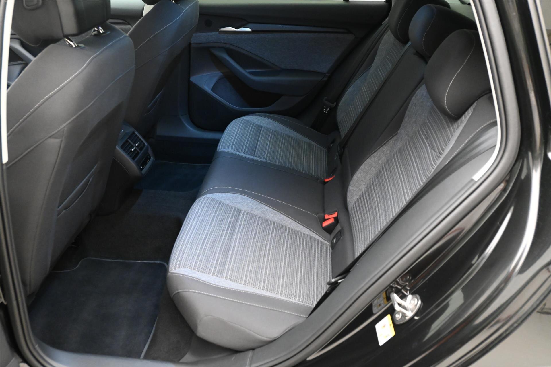 Škoda Superb Kombi 1,5 l 110 kw