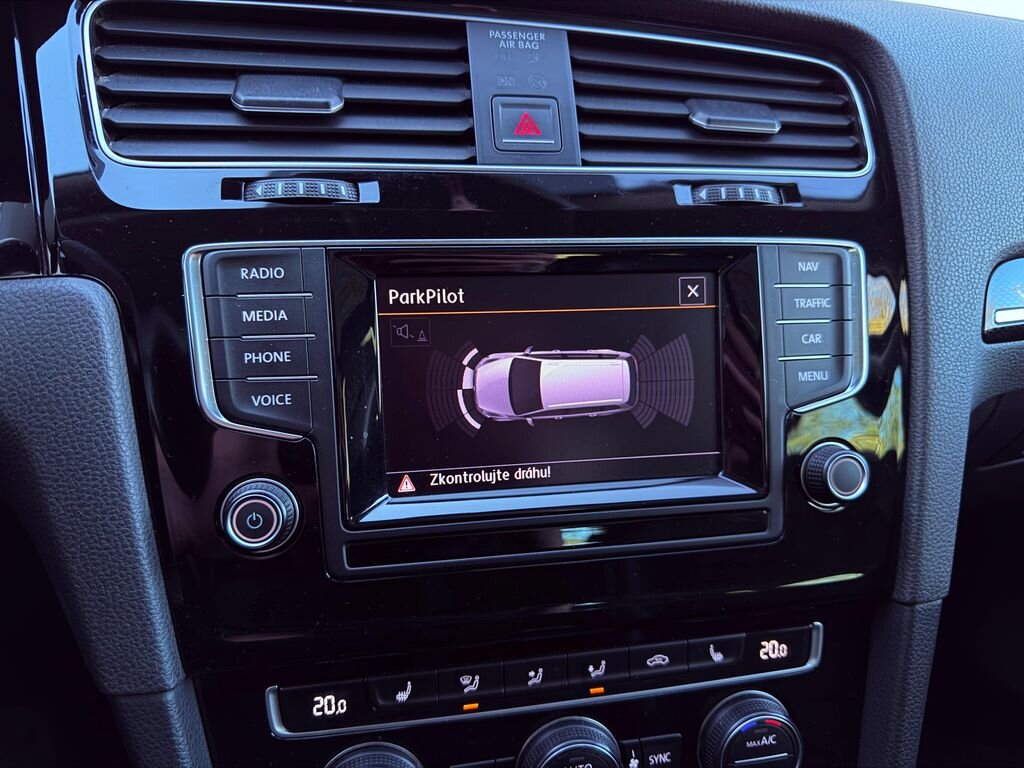 Volkswagen Golf Kombi 2,0 l 110 kw