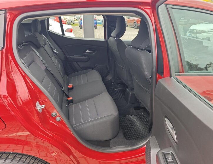 Dacia Sandero Hatchback 999,0 67 kw