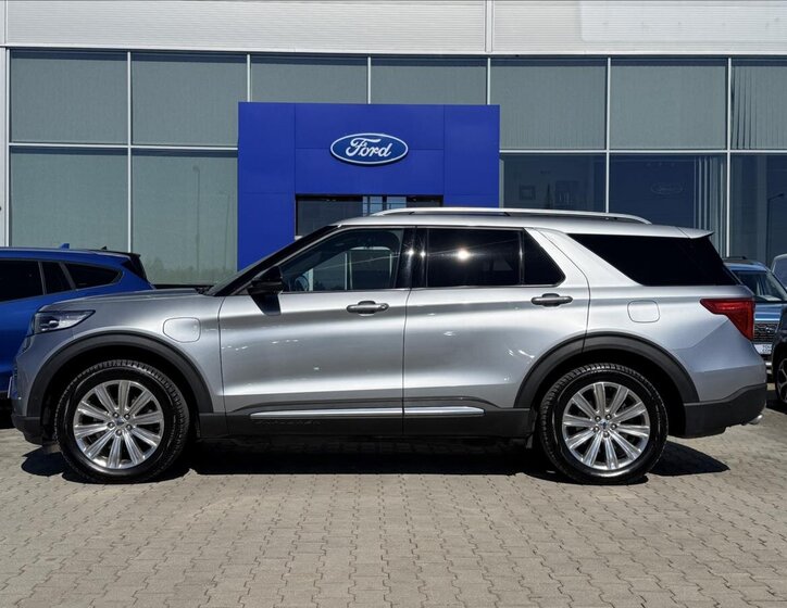 Ford Explorer SUV / Terénní 3,0 l 336 kw